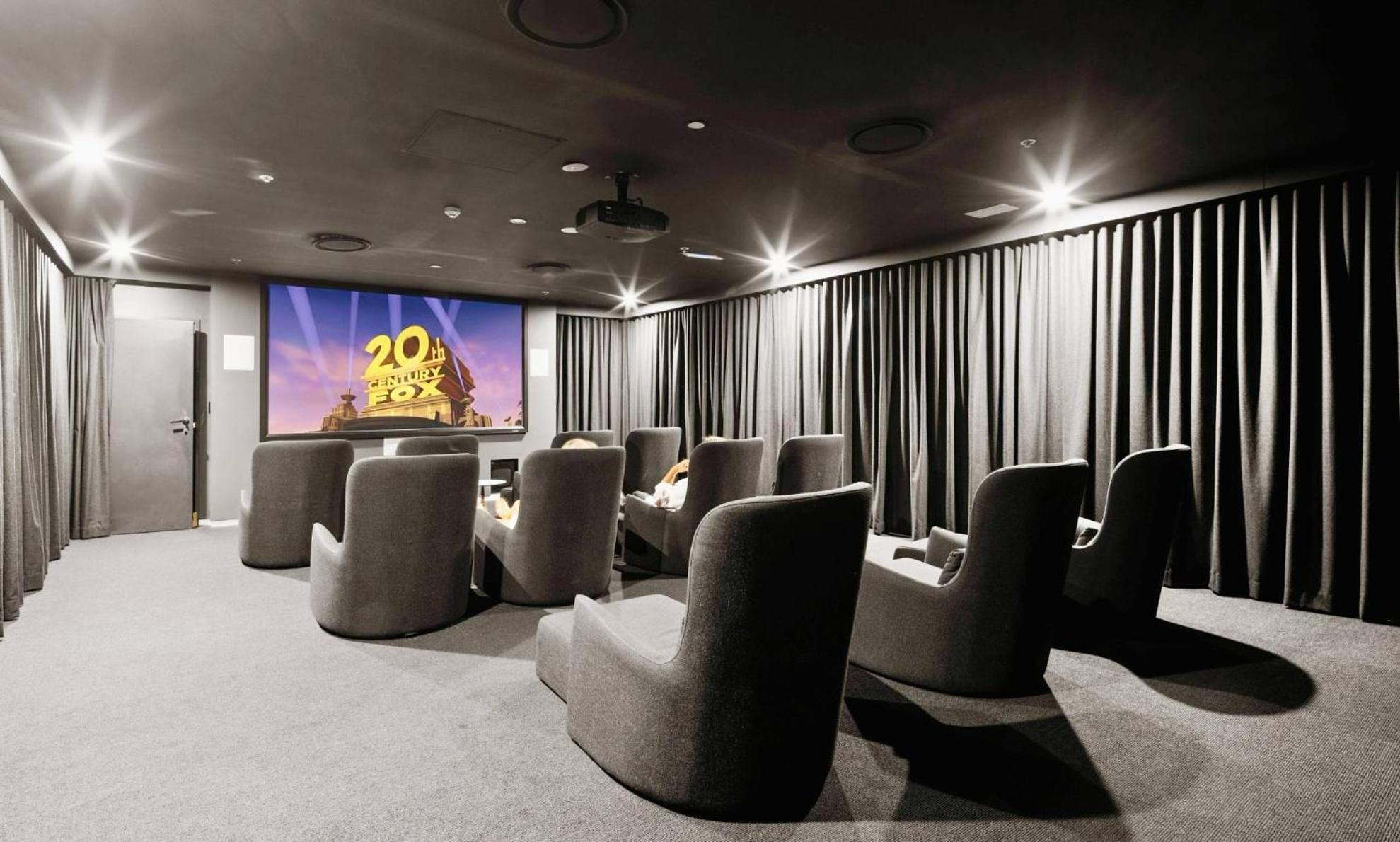 Circle On Cavill Surfers Paradise Apartments-Holiday Paradise Gold Coast Extérieur photo